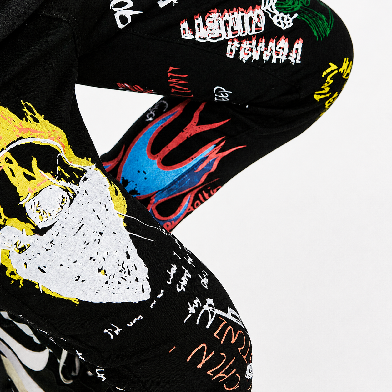 Pantalones Largos Chaos Ink