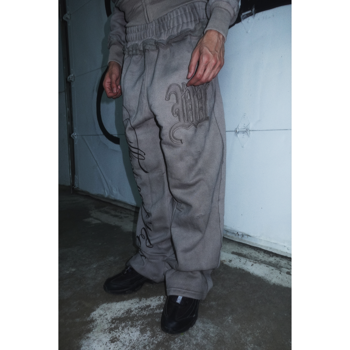 Conjunto WorldWide Grey