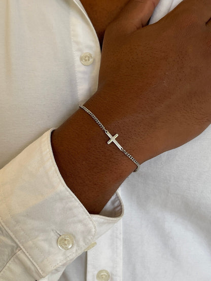 Pulsera Cruz (Bañado oro 18K).