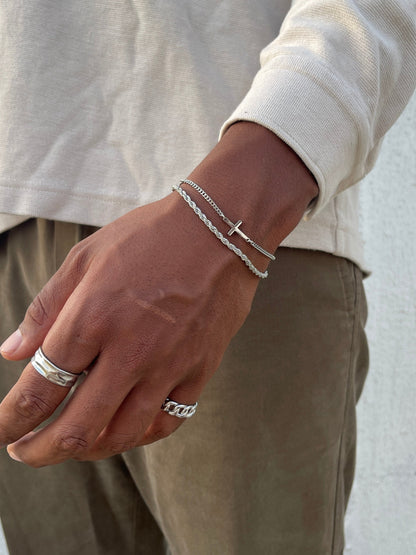 Pulsera Cruz (Bañado oro 18K).